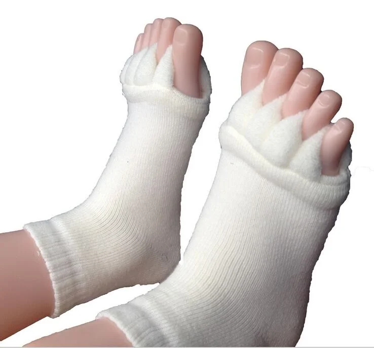 Benefits of compression socks at night deltanibht