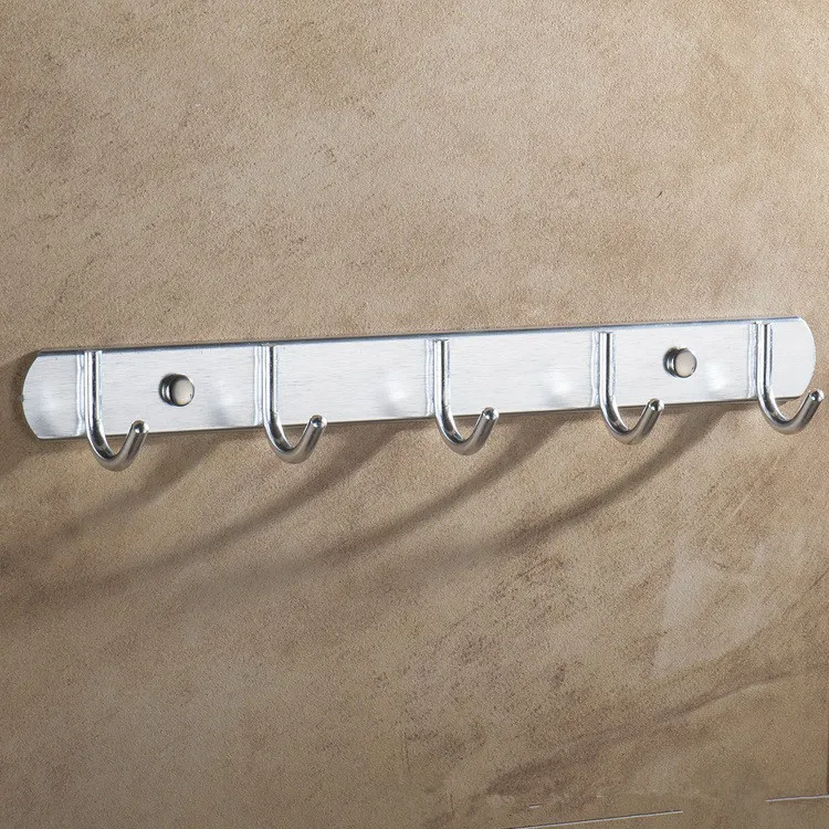 4665844669_1543686845