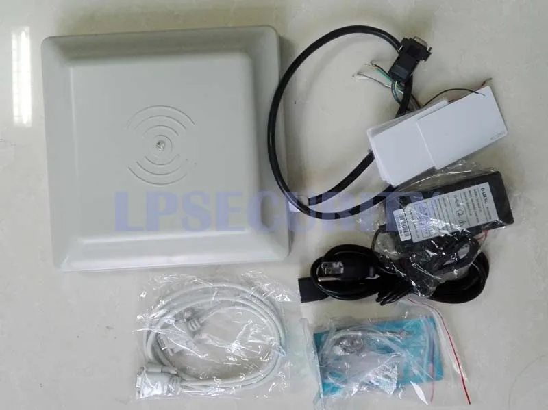 IP65 UHF RFID Long Range Card Reader Wiegand 26bit + 20 pcs UHF RFID
