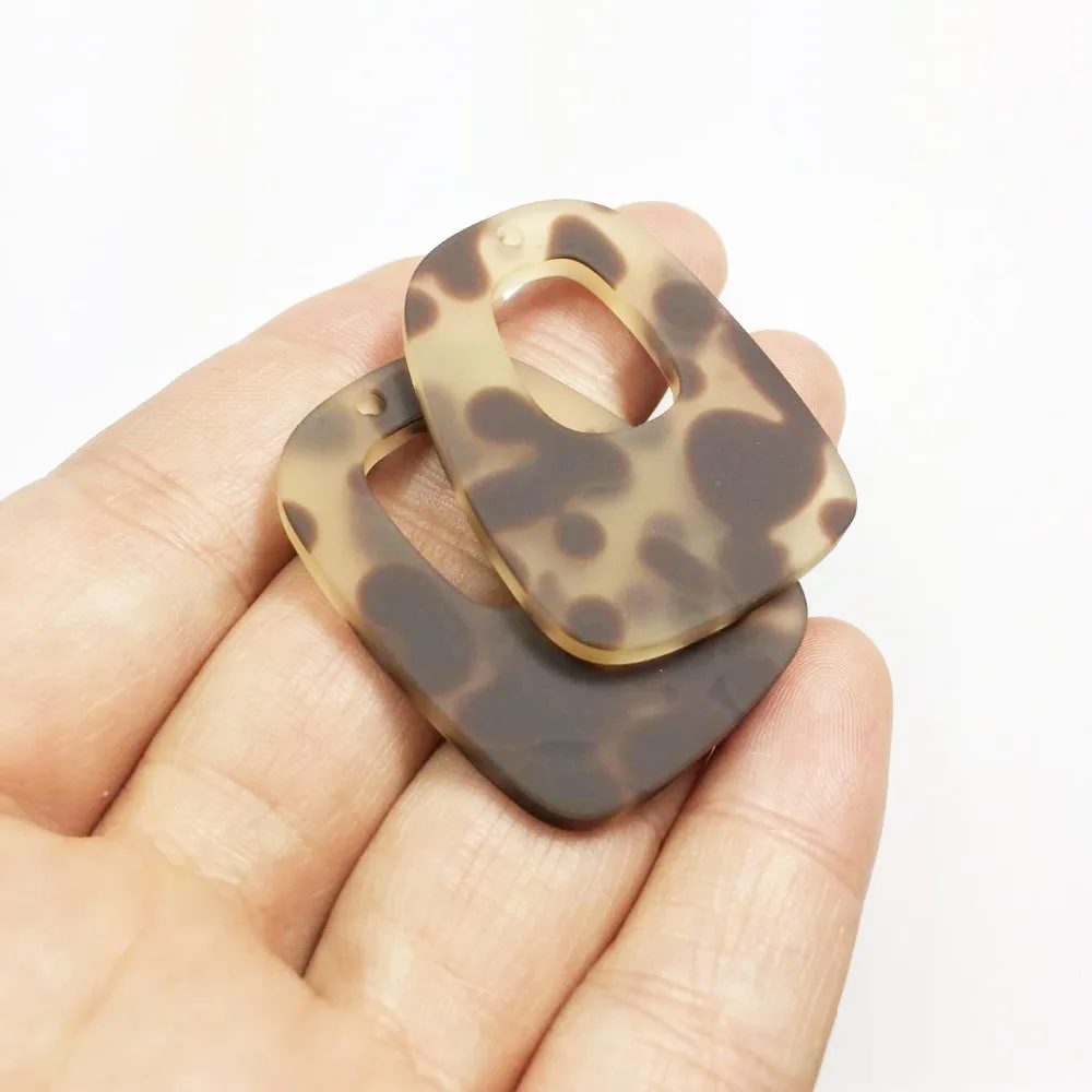 

Eruifa Hot sell 10pcs 37*28mm Matt Leopard Plastic Earring Drop Women Wholesales earring jewelry DIY handmade