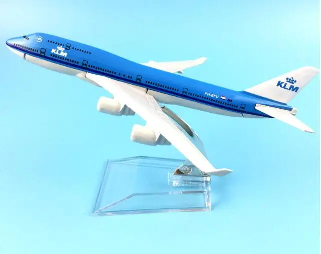 Модель самолета Boeing747 KLM Royal Dutch самолета авиакомпании B747 металла моделирования модель самолета для детей игрушки Рождество подарок