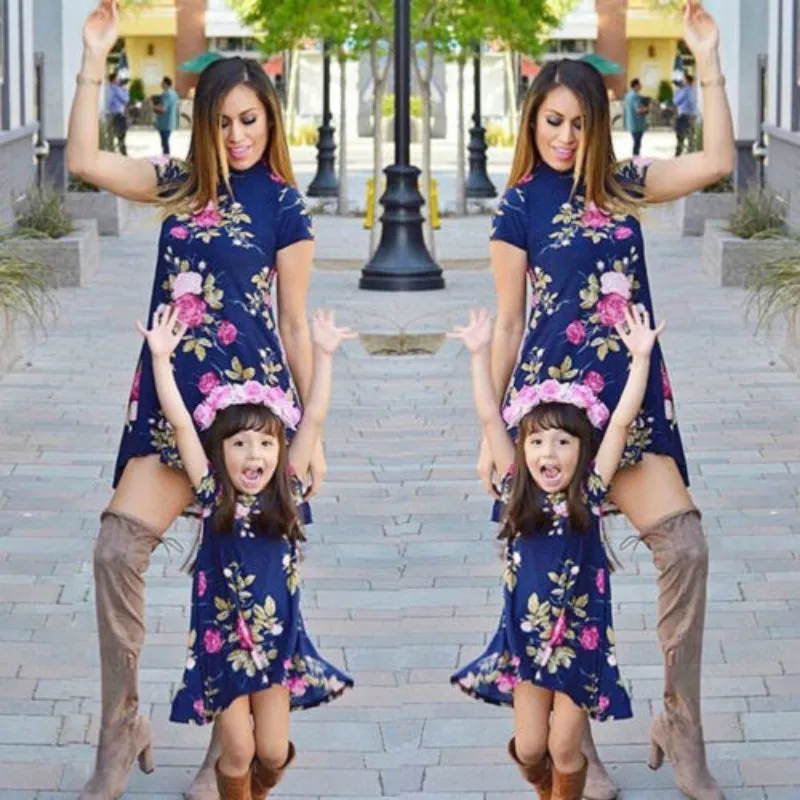 

2018 Mommy and Me Family Matching Dress Mother Daughter Floral Sundress for Kid Short Sleeve O Neck Women