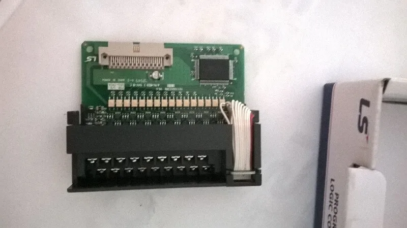 

G6Q-TR2A NEW&ORIGINAL G6Q-TR2A LS PLC G6Q-TR2A RELAY OUTPUT MODULE G6Q-TR2A