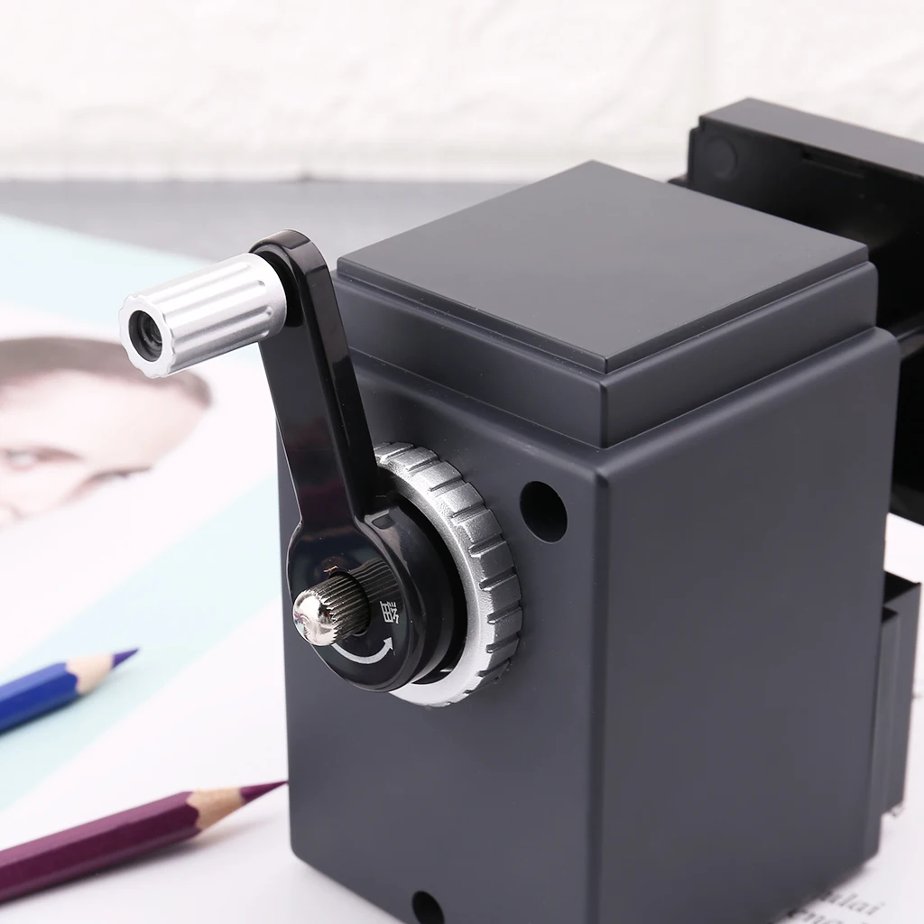 

Retro Vintage Camera Style Pencil Sharpener Mechanical Manual Hand Cranking Stationery Student Gift Jan-12