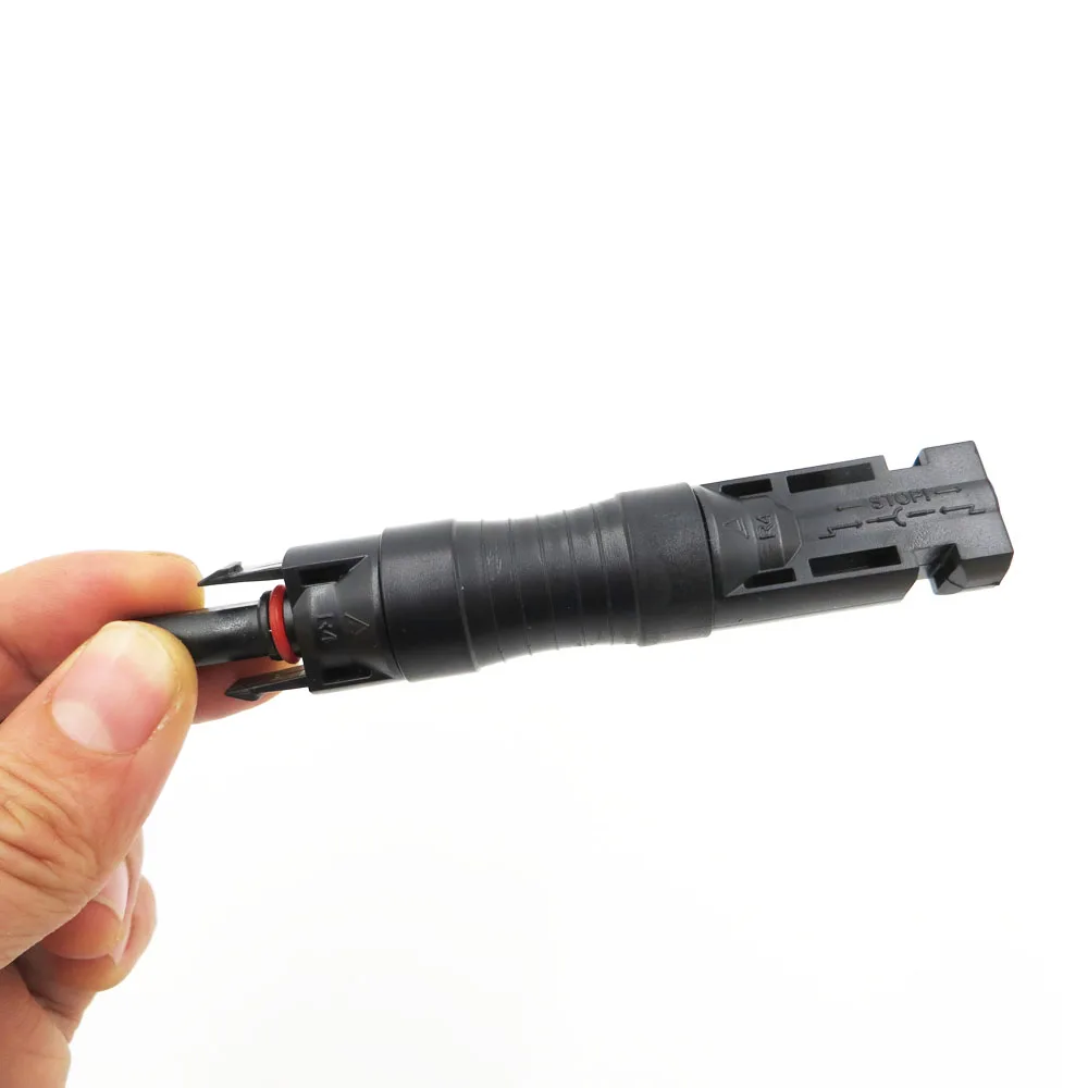 MC4 Connector IP68 Waterproof with 15A Diodes 15SQ045 Use for solar cell panel MC4 Connector IP68 Waterproof with 15A Diodes 15SQ045 Use for solar cell panel