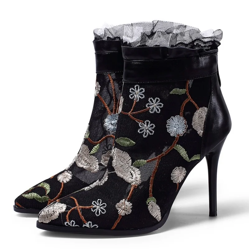 Pointu Bottes Noir L'europe Femme Mode Printemps De 2018 Automne Femmes Bout Mince Cheville Broderie Grande rose Ruches Nouvelle Hauts À Talons Taille WHDIE2e9Y