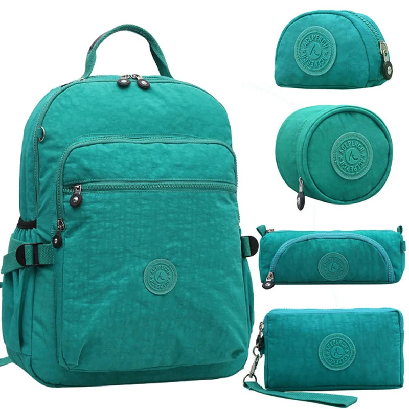 Mochila de colores diferentes con bolsos de regalo escuela viaje trekking
