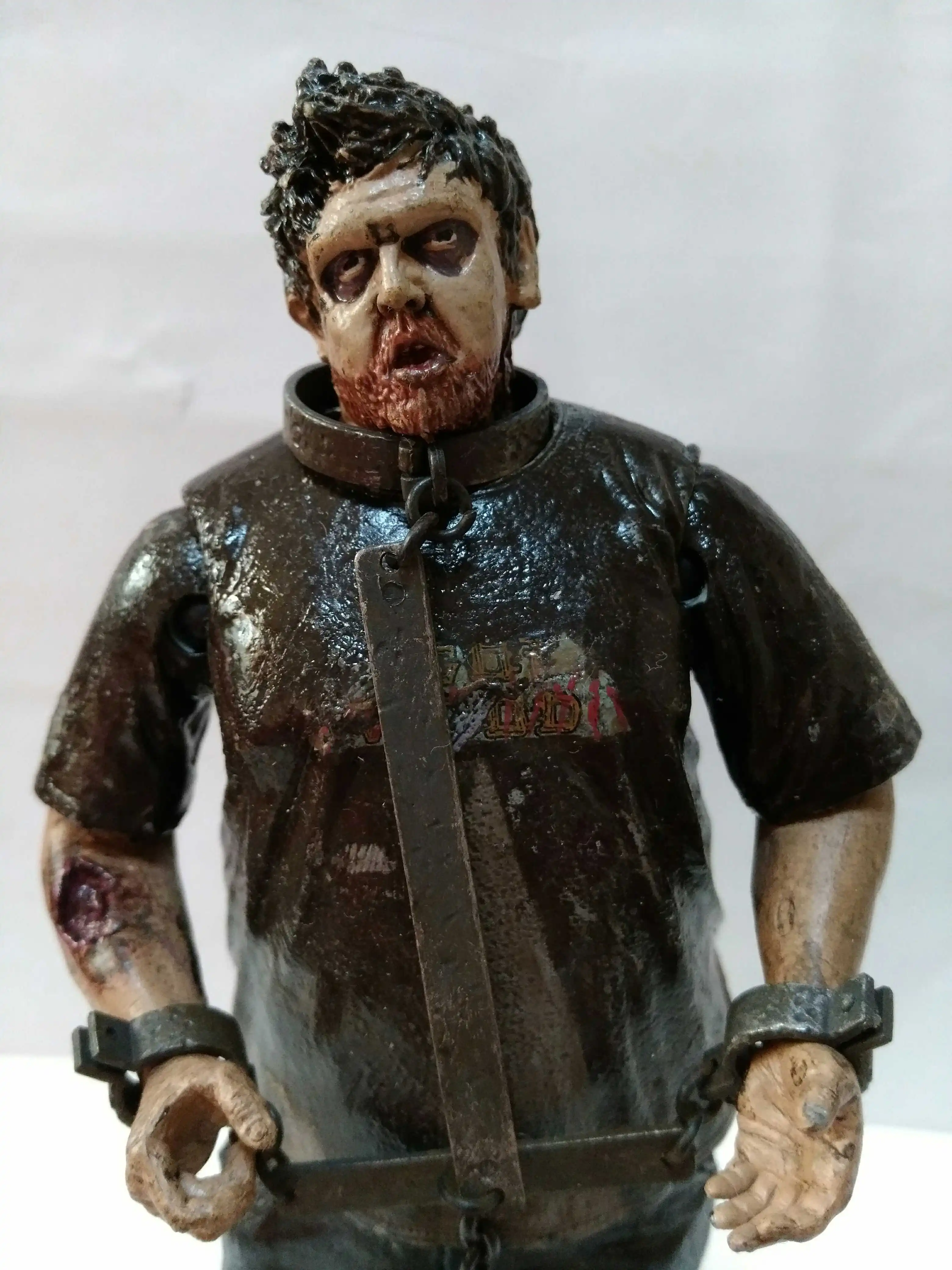 

new NECA Resident Evil Zombie The Dead Walker Figure Collectible 19cm Model Toy