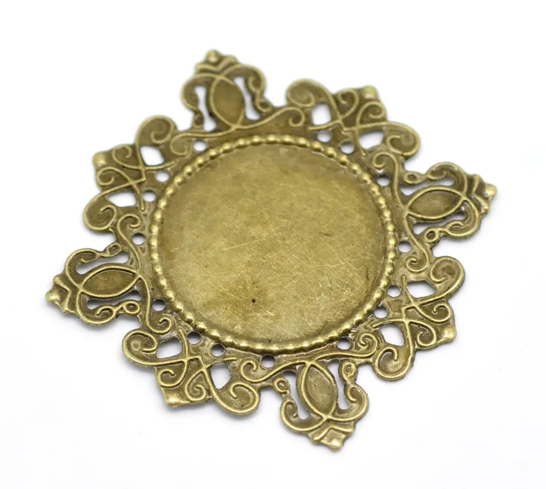 

DoreenBeads Alloy Connectors Square Antique Bronze Cabochon Settings (Fits 23mm ) 4.3cm(1 6/8") x 4.3mm( 1/8"), 7 PCs new