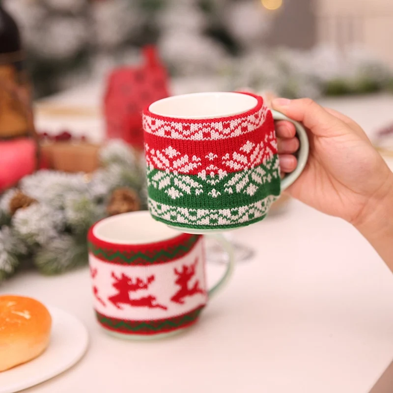

New Arrival Christmas Decoration for Home Mug Cover Christmas Tree Snowflake Elk Knitted Cup Cover New Year Party Table Decor