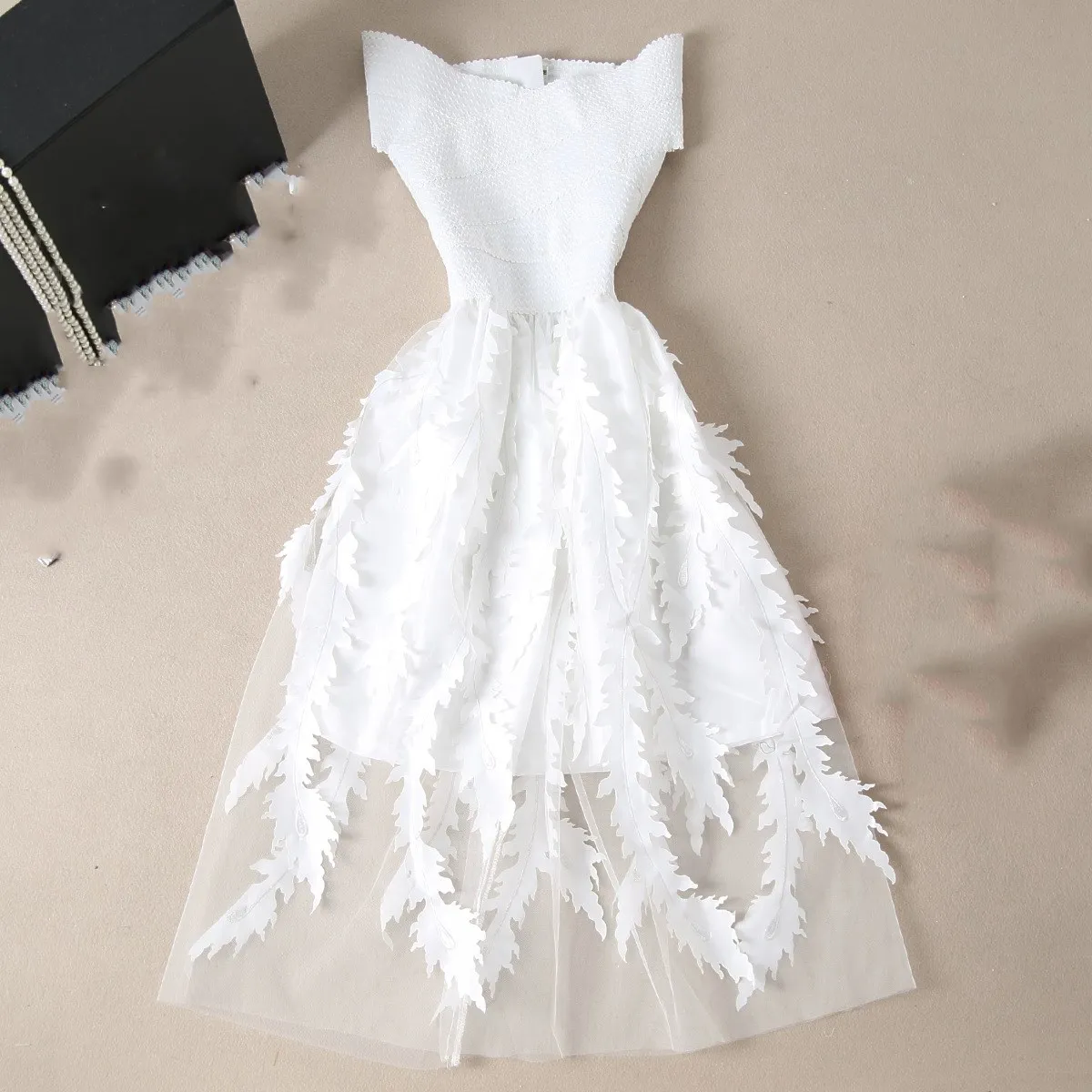 

2019 Women Lace Bandage Patchwork Stretch Elegant Dress Vintage Floral Dresses Gown Formal Party Dresses Vestido