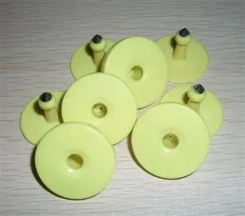 

RFID3117 Ultralight chip pig ear tag 13.56MHZ HF ISO14443A protocol NFC animal ear tags
