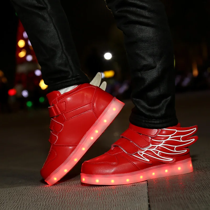 Online Bambini Incandescente Scarpe Da Ginnastica SUB Ricaricabile Ali di Angelo Luminoso Scarpe per I Ragazzi Sei Colori