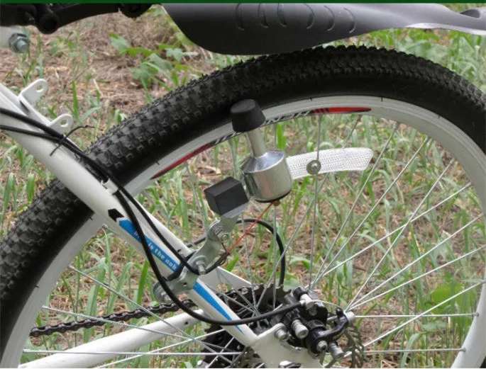 GENERATOR BICYCLE BIKE DYNAMO w/ USB for cellphone charger