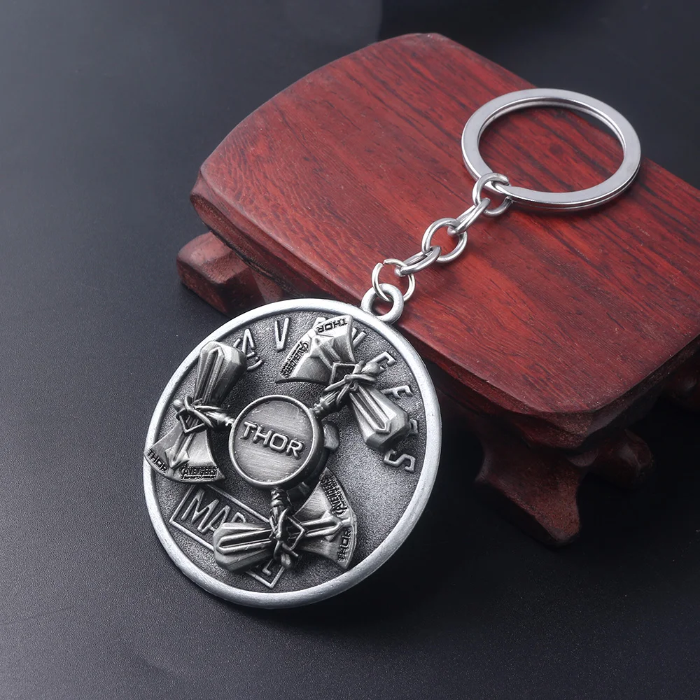 

Marvel Thor Axe Hammer Keychain Rotatable Enamel Thor Stormbreaker Weapon Model Key Chain for Men Car Keyring Chaveiro Jewelry