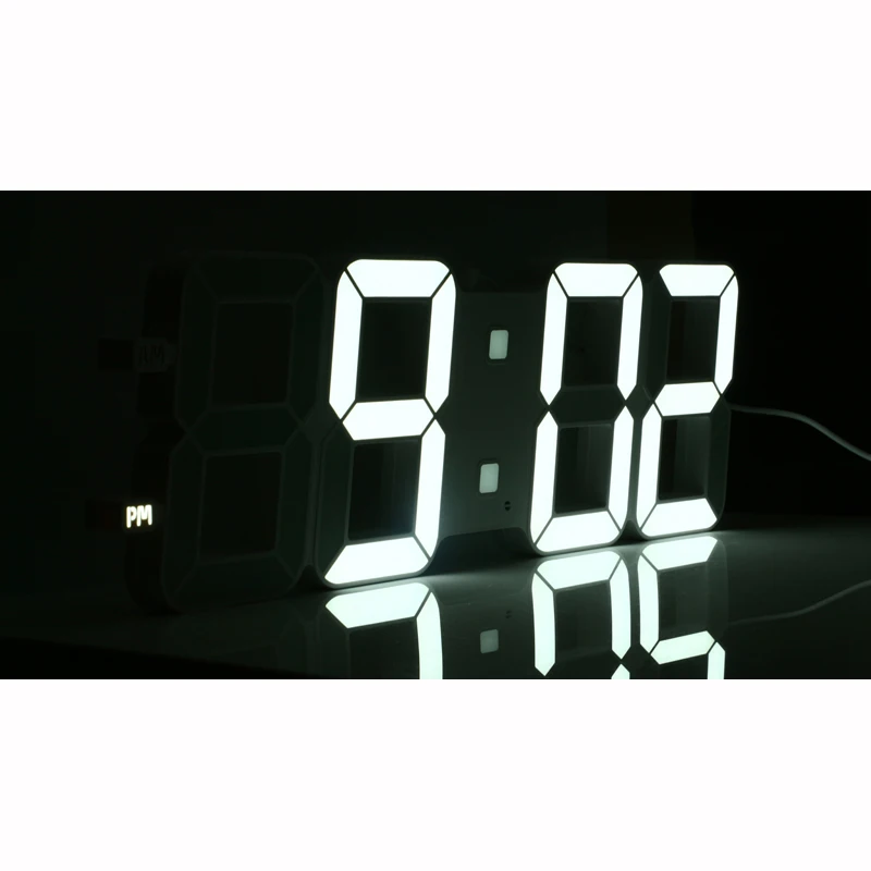 Светодиодные цифровые настенные часы с датчиком освещенности большие 6 дюймов 15