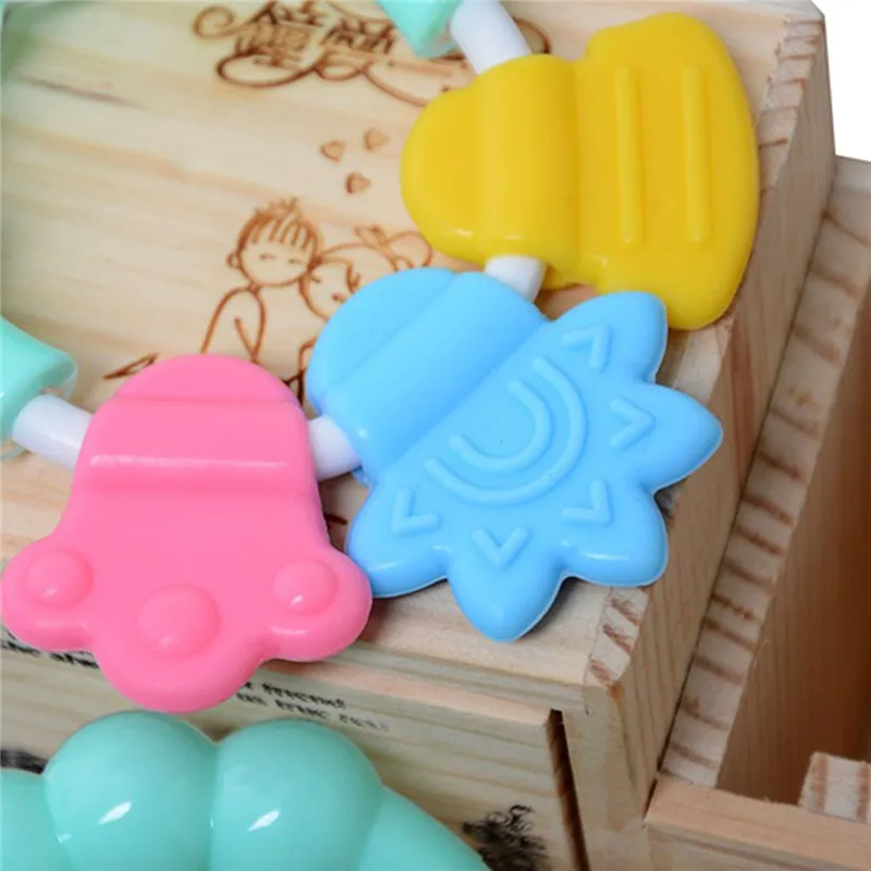 Cartoon Infant Toy 1 PC Cartoon Baby Rattle Teether Toys For Baby 0-12 Month Newborn development  Educational