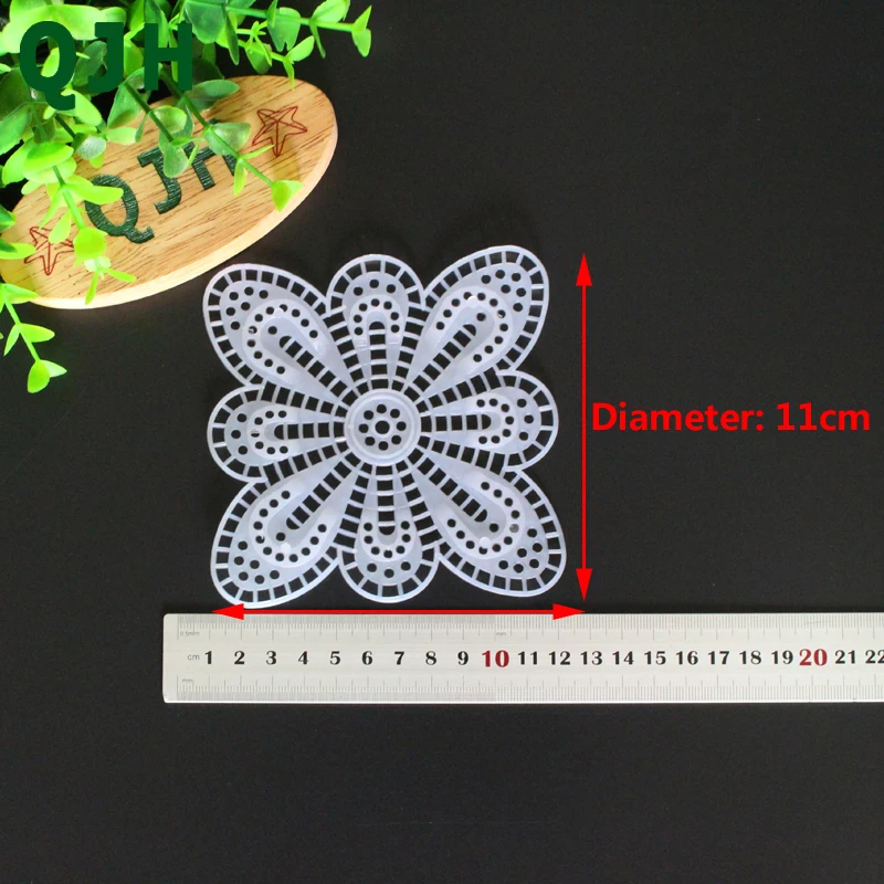 QJH 10pcs/lot Butterfly flower plastic mesh hollow air hook bag material hook car sofa seat gasket hand-woven DIY