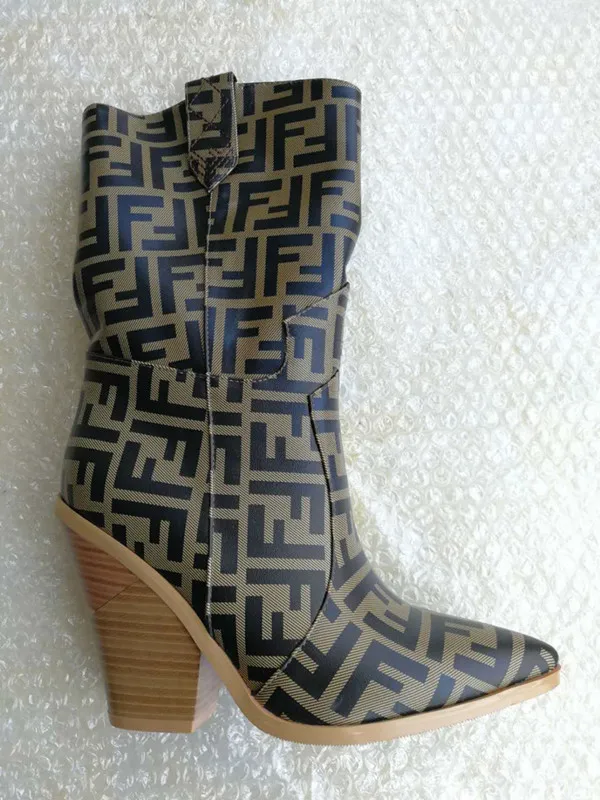 LUCYLEYTE/Размеры 33-46; новые женские ботинки из микрофибры с каменным лицевым покрытием; ботинки с острым носком; сезон осень-зима; женские ботинки на танкетке; обувь - Цвет: Khaki Green