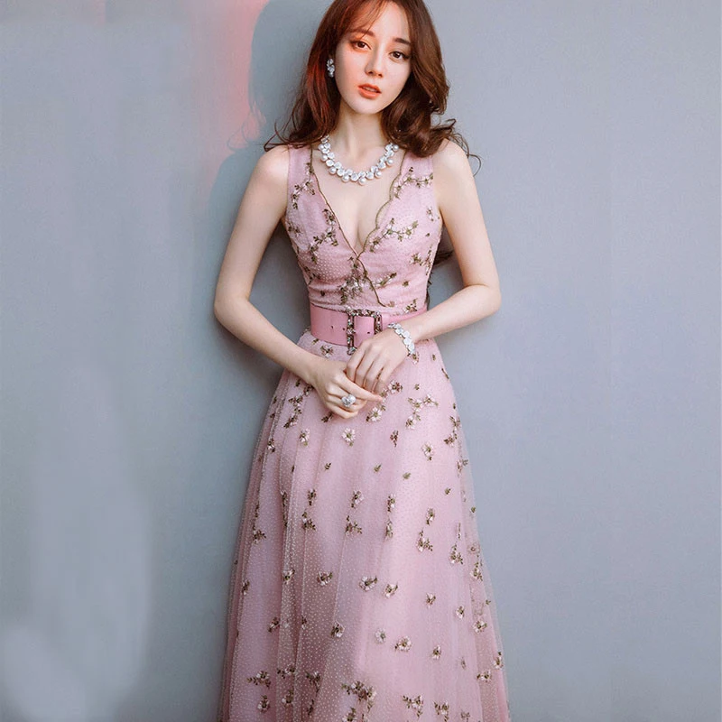 

High Quality Runway Dress Women Vintage Deep V neck Sleeveless Floral Embroidery Mesh Long Dress Luxury Party robe mariage femme