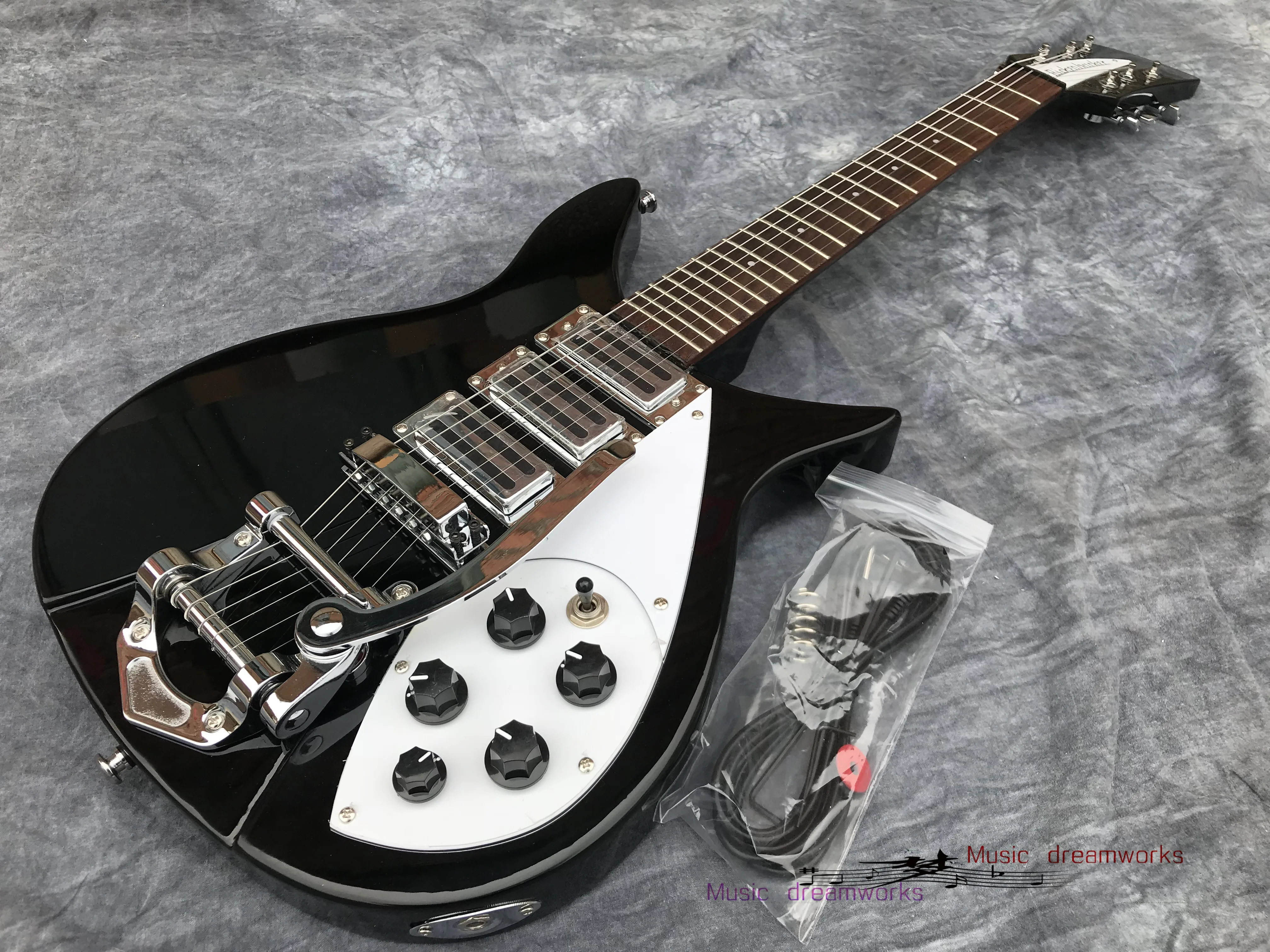 

China firehawk electric guitar,ricken325 Chord spacing 527 mm guitar 21F Small size electric guitar Free shipping
