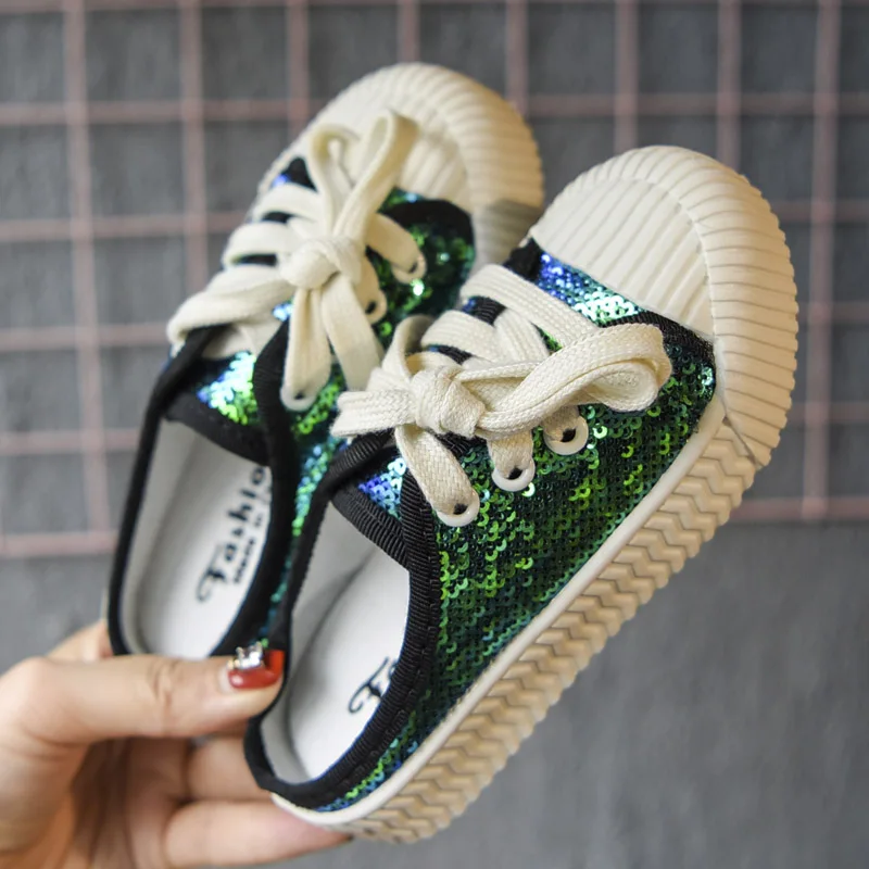 

KissMud 2019 Summer Kids Casual Shoes New Baby Girls Fashion Glitter Soft Pu Slippers Children Boys Black Non-Slip Slippers