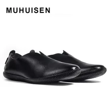 Nuevos 2017 zapatos de cuero genuinos para hombre mocasín zapatillas suela de goma natural de conducción del holgazán pisos punta estrecha