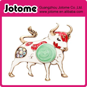 

40-60mm Lovely Ox Top Popular Brooch Pin with Crystal for Cloth
