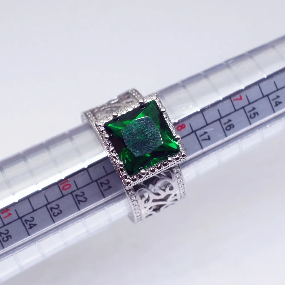 Big Crystal Green Stone Ring Male Female Silver Color Engagement Jewelry Vintage Party Wedding Rings For Women silver ring wedding rings finger rings womens ring jewelry rings ring jewelry