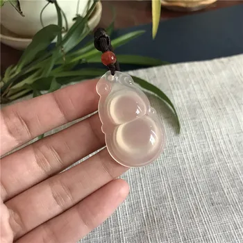 

Free shipping natural chalcedony retro white jade pendant pendant ice lock concentric lock lock jade pendant Pendant