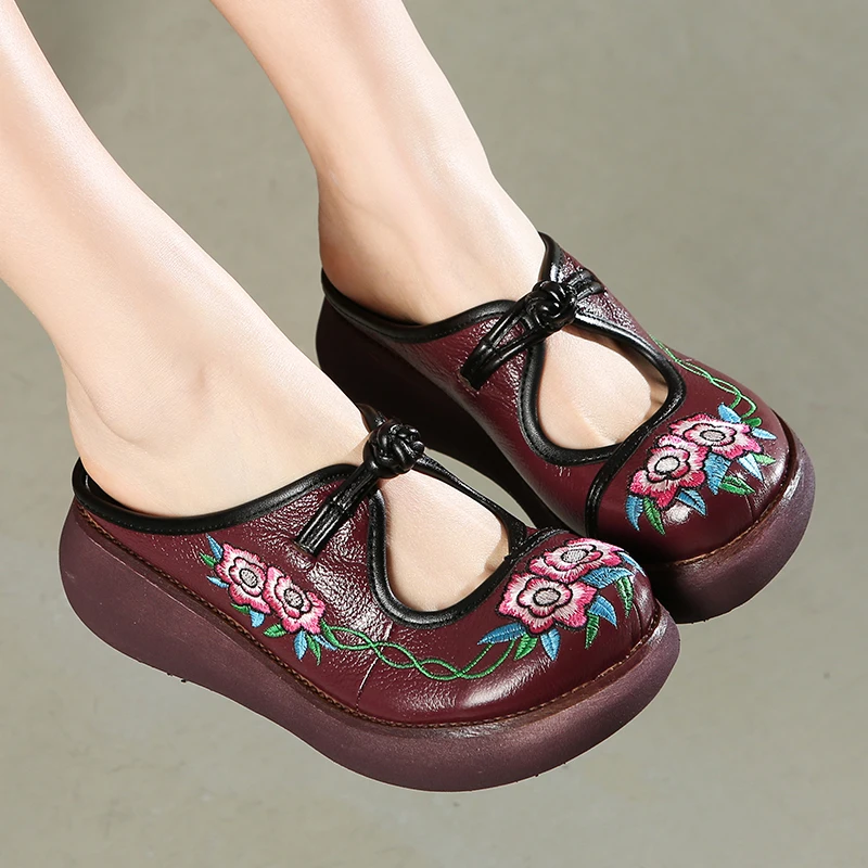 

Tyawkiho Women Leather Slippers Embroidery Black 6 CM High Heels Slip On Shoes Summer 2018 Retro Sandals Handmade Women Slippers