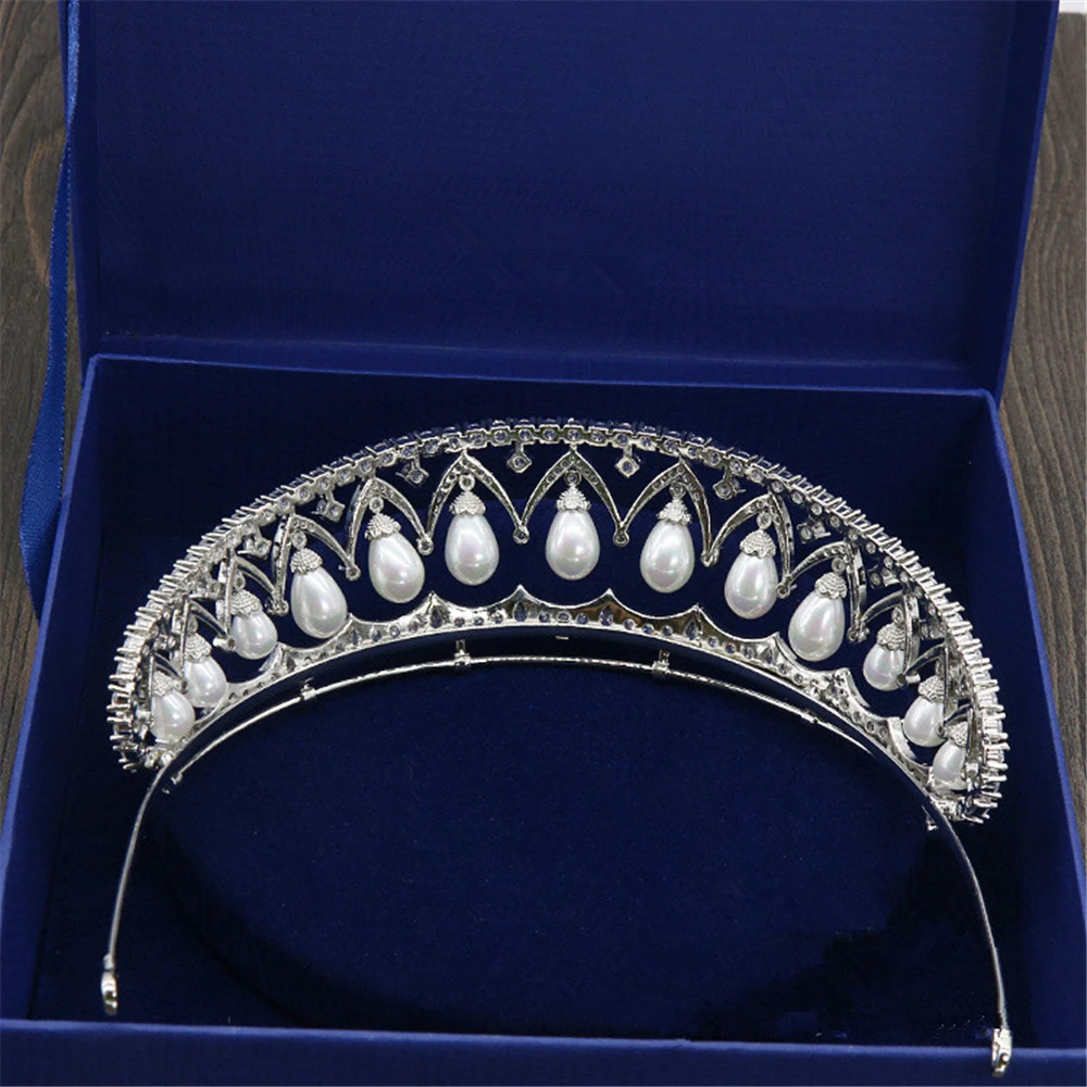 

Fashion retro luxury Paved CZ zircon palace Princess crown wedding bride dinner banquet Beauty tiaras hair jewelry free shipping