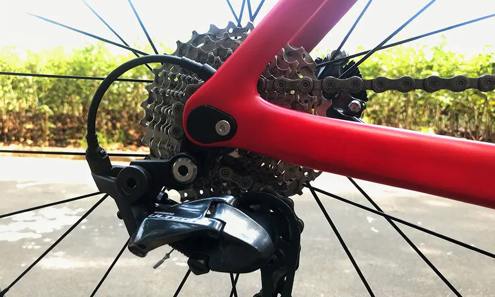 2019 carbon road DISC bike complete bicycle carbon BICICLETTA bicycle with bike group R8000 R7000 carbon wheels 2019 carbon road DISC bike complete bicycle carbon BICICLETTA bicycle with bike group R8000 R7000 carbon wheels