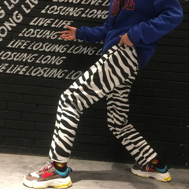 Контрастная уличная одежда в полоску зебры с эластичной талией Прямые свободные штаны корейские хип-хоп винтажные брюки для женщин и мужчин тонкие джоггеры Harajuku