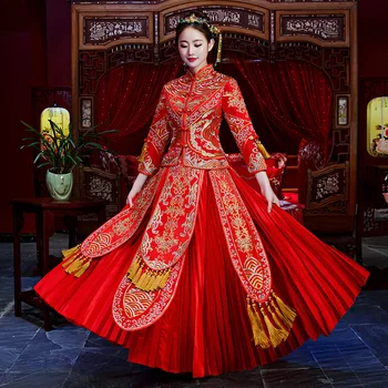 

High Quality Red Traditional Chinese Wedding Dress Long Cheongsam Handmade Embroidery Dragon Phoenix Qipao Retro Dressing Gown