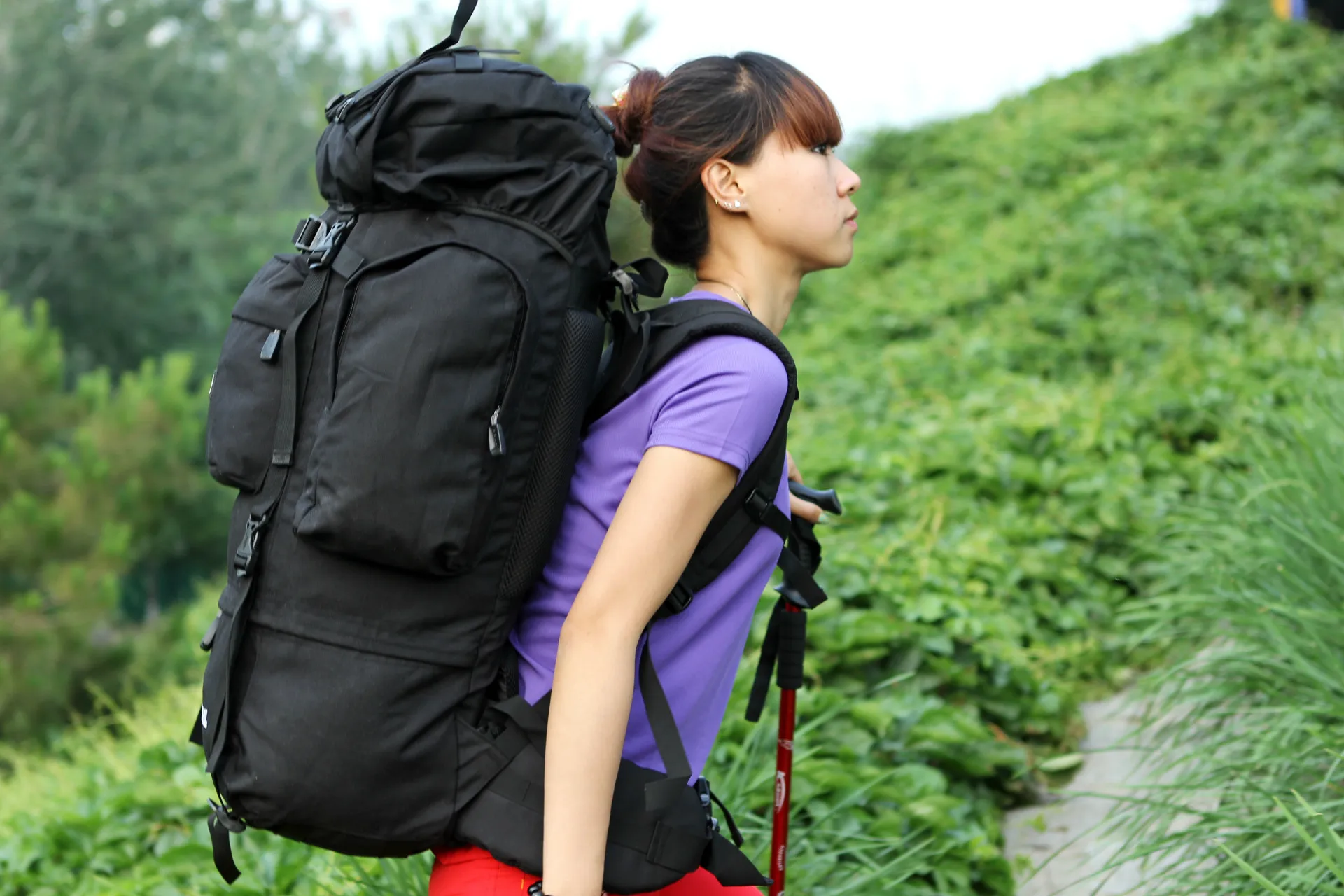 80L Large Capacity Outdoor Mountaineering Bag \