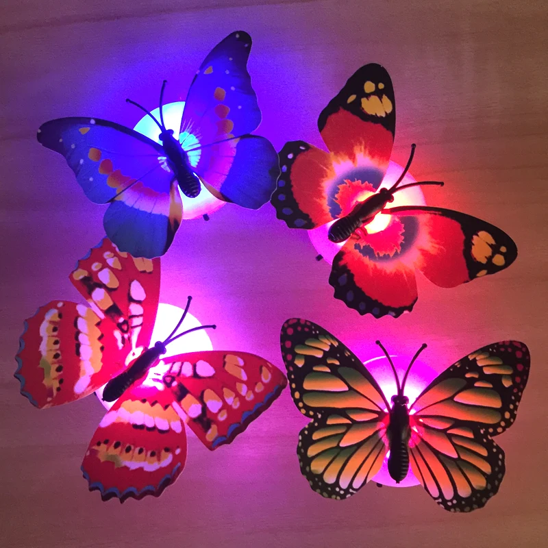 6ks / lot Umělé motýli Blikající LED Butterfly Noční světlo Baby Noční světla s nálepkou pro dekoraci domovské zdi