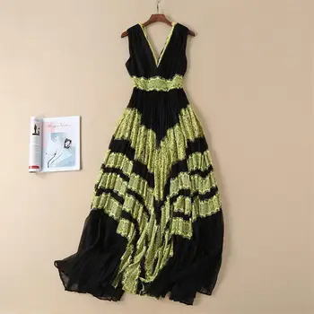 

Women Maxi Dresses 2019 High Quality Designer Runway V-Neck Sleeveless Patchwork Lace Pleated Ladies Casual Long Dress