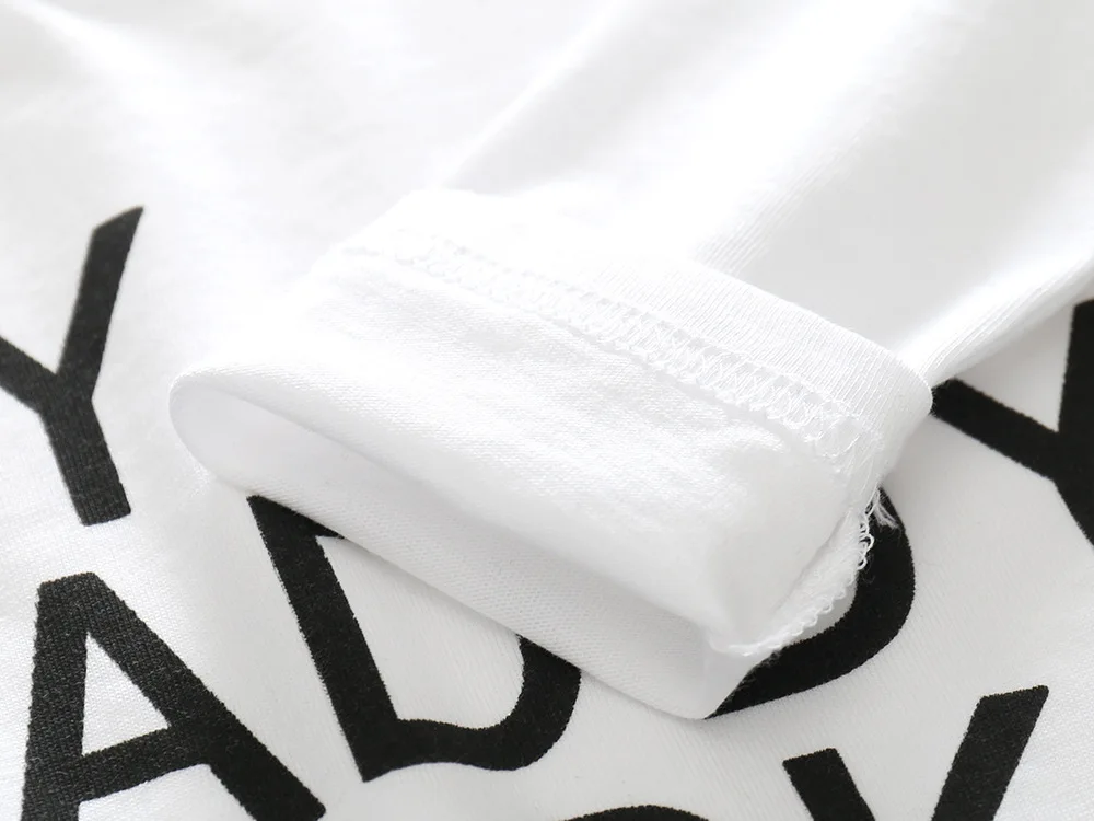 5357204788_2068599042