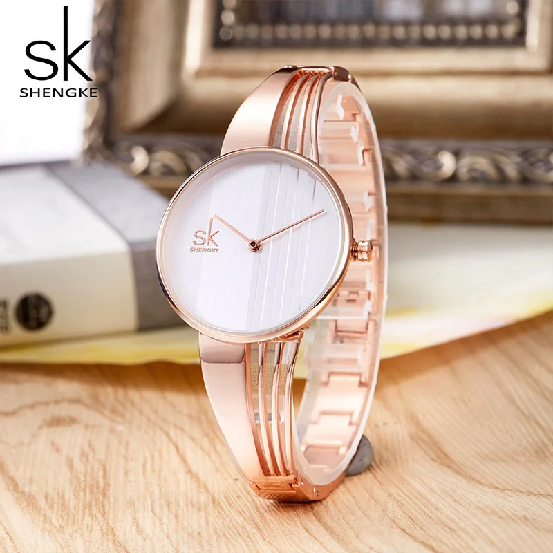Goedkoop Shengke Rose Gouden Armband Horloges Vrouwen Set 2019 Nieuwe Dames Mode Quartz Horloge met Crystal Star Xmas Gift Set Voor vrouwen