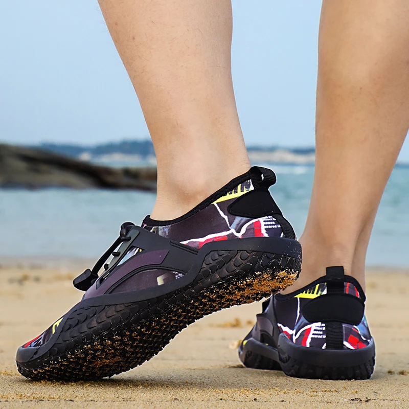 الأزياء أحذية رياضية الرجال الصيف أحذية ماء الرياضة أكوا البحر Lightweigt الشاطئ تصفح النعال المنبع رياضية الأحذية