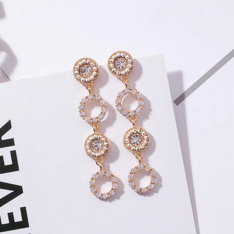Geometric Hollow Shiny Rhinestone Round Circle Long Temperament Drop Earrings for Women Fashion Lady New Brincos Jewelry 5B2036