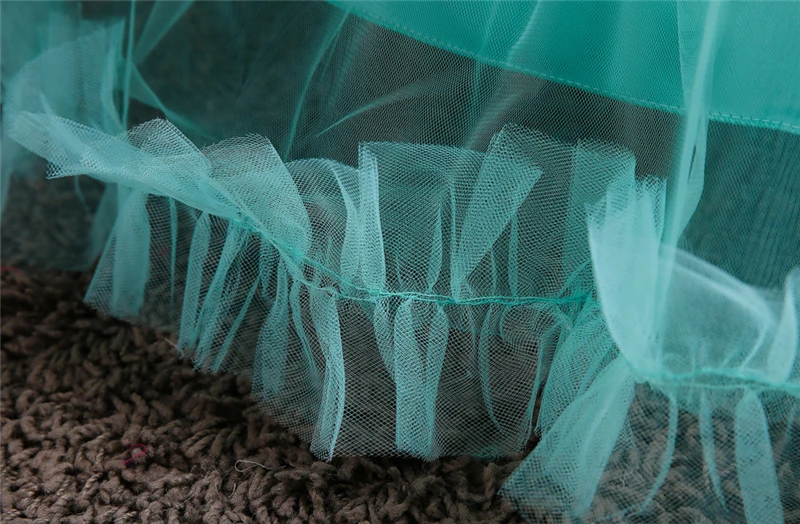 10492275740_1365310624