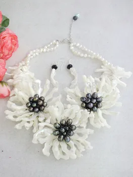 

Handmade Nigerian white shell necklace earring, flower beads jewelry set LK-2769