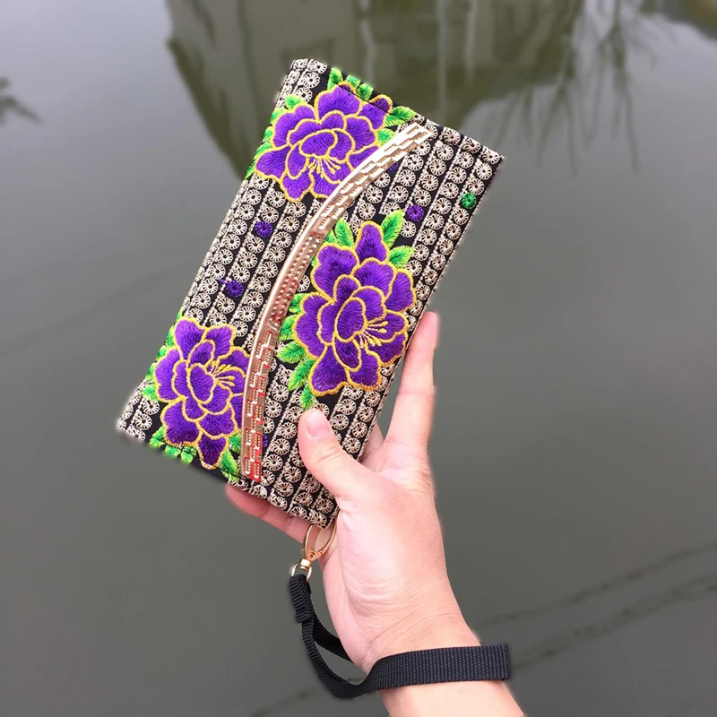

Lady Wallet Change Coin Bag Handbag Zipper Chinese Retro Embroidered Long Clutch ID Card Holder Case Phone Purse Women Wallet