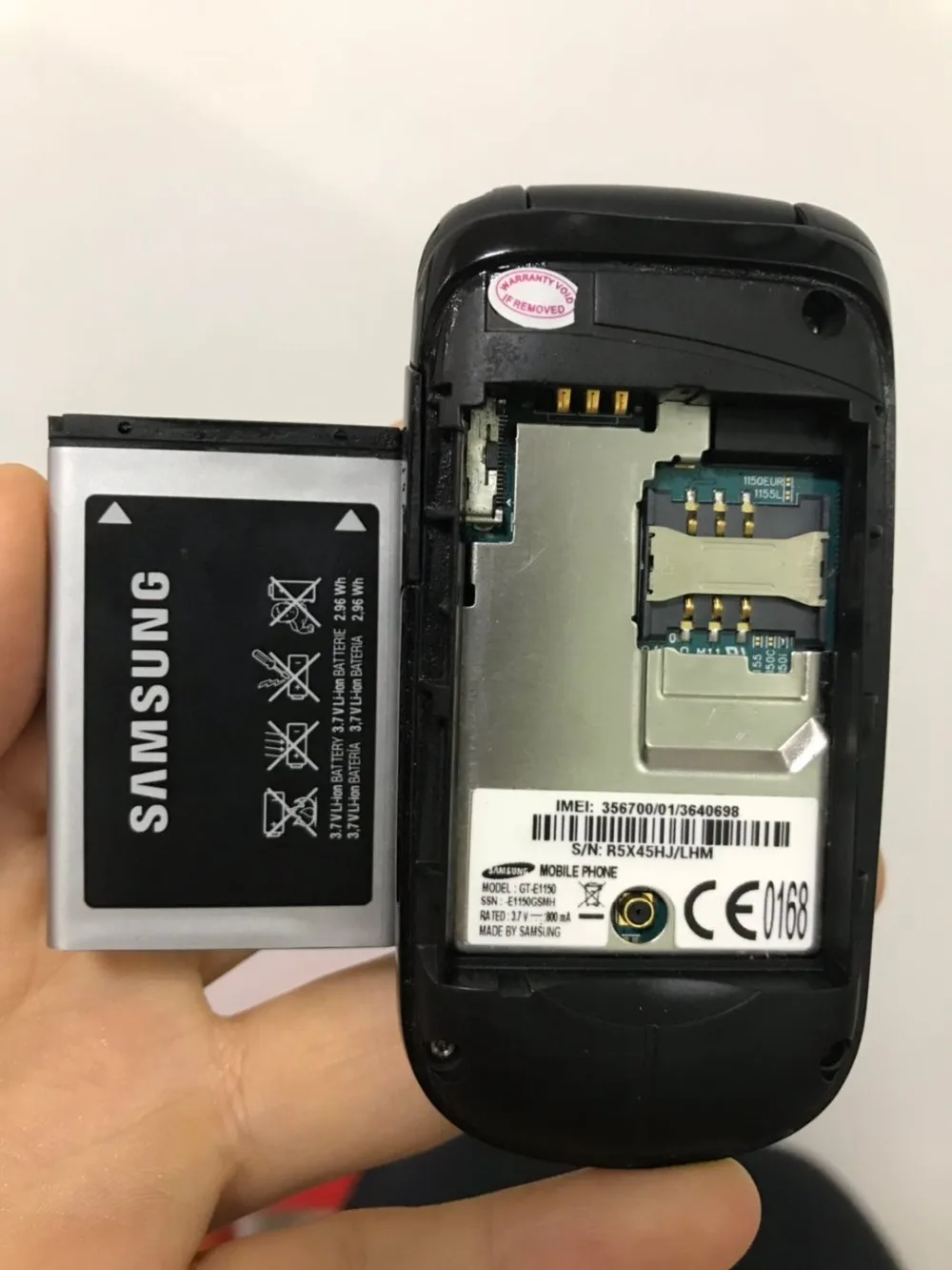 Samsung E1150 Refurbished-Original Samsung  E1151 Unlocked GSM 1.43 inches 800 mAh Multi-color Flip Phone second hand iphone