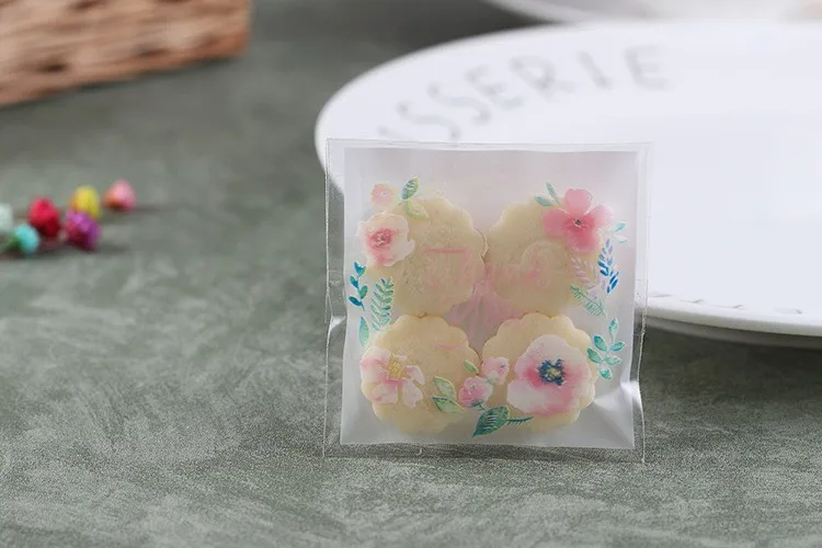 3148933832_1767426042