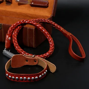

Pet Dog Leash Rope Necklace Large Dog Chain Golden Bolts Step Real Leather Leash Dog Harness Collar Chihuahua Pet Accessories