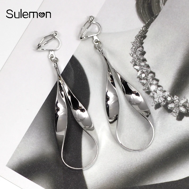 

Metal Lrregular Earrings Non Pierced Ear Clips Geometry Wave Pattern Clip Earrings Without Piercing Minimalism Earring CE218