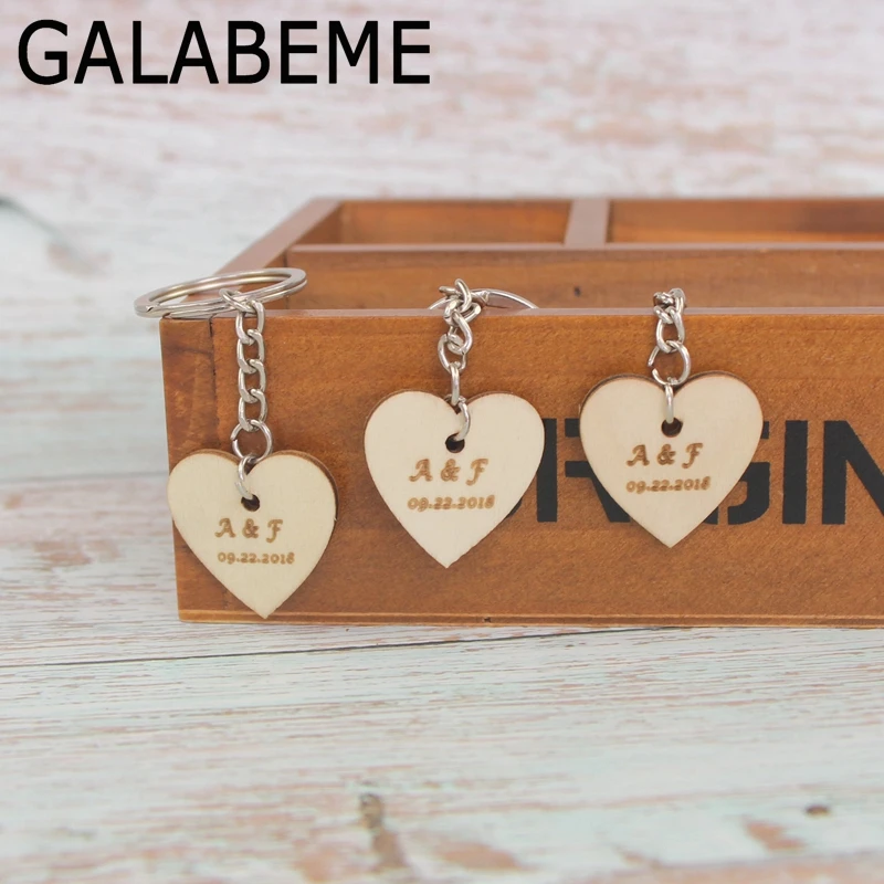 Galabeme 3 шт. пользовательские сердце тег из древесины брелок персонализированные инициалы Дата древесины брелок в деревенском стиле свадебные подарки сувениры для гостей